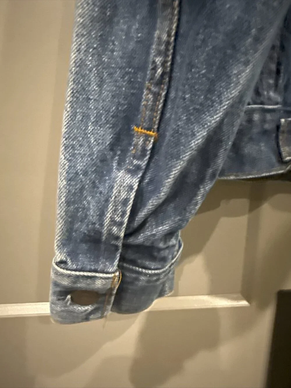Vintage 1980s Levi’s 70506-0217 Men’s 42 Two Pocket Denim Jacket